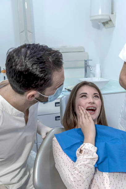 Best Emergency Dental Care for Broken or Chipped Teeth in Lipatria, CA